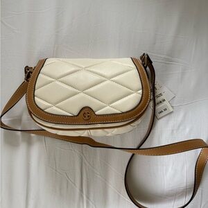Giani Bernini Cream and Tan Quilted Crossbody Bag